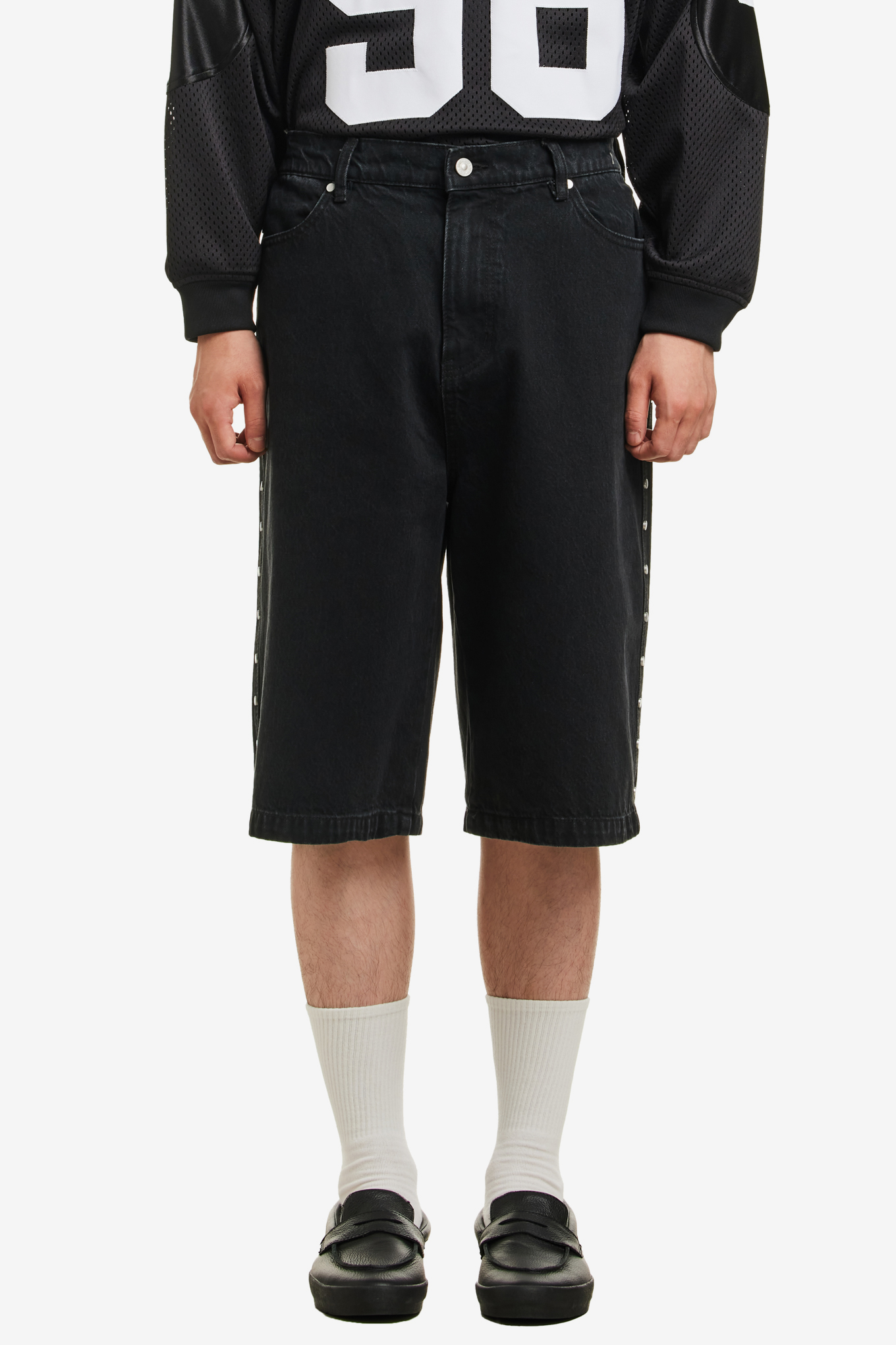STUDDED WIDE SHORTS-AFB-144000 | 웍스아웃