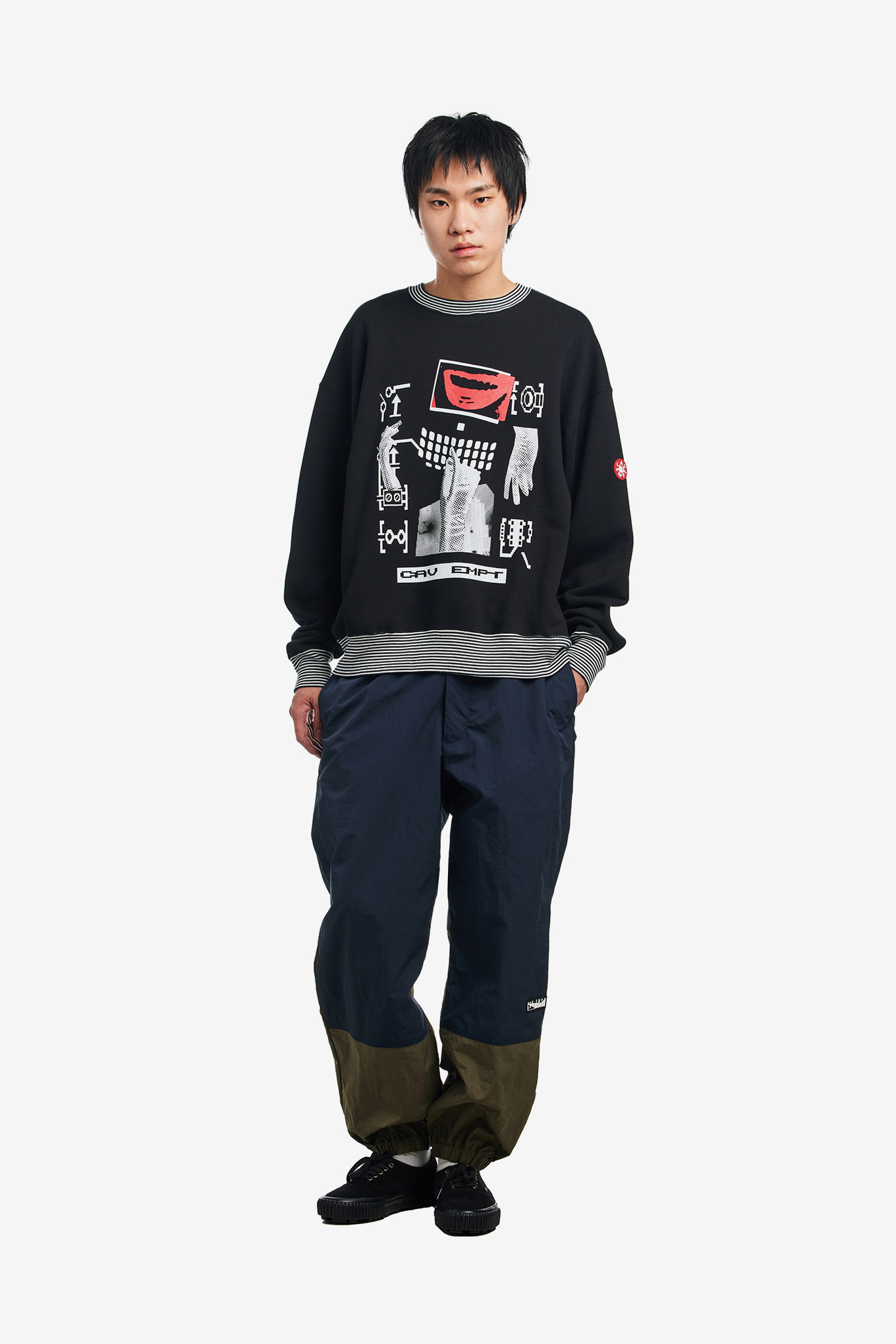 LIPS DISPLAY CREW NECK-CAV EMPT-290000 | 웍스아웃