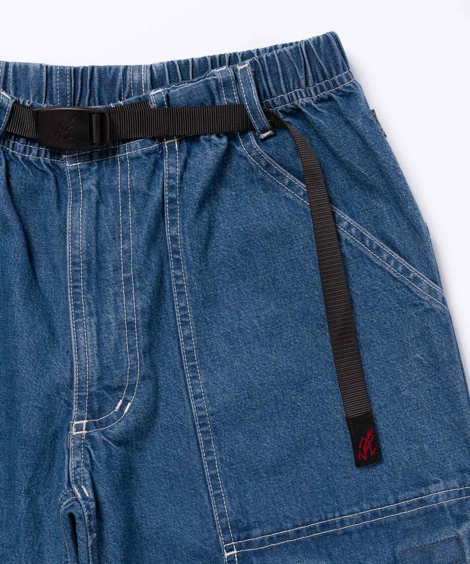 zoomed-item