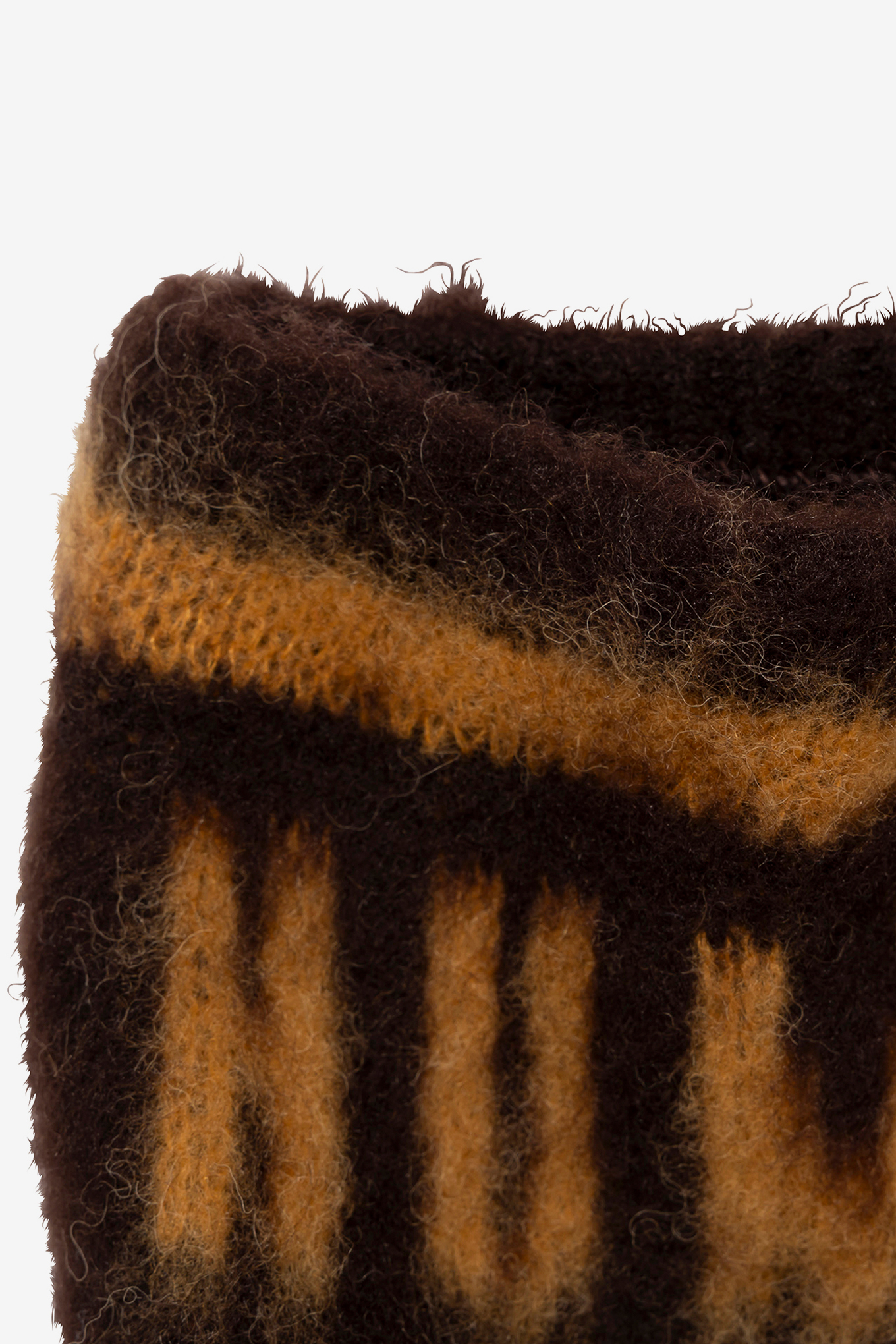 SHAGGY KNIT LOGO BAND-HUMAN MADE-108000 | 웍스아웃