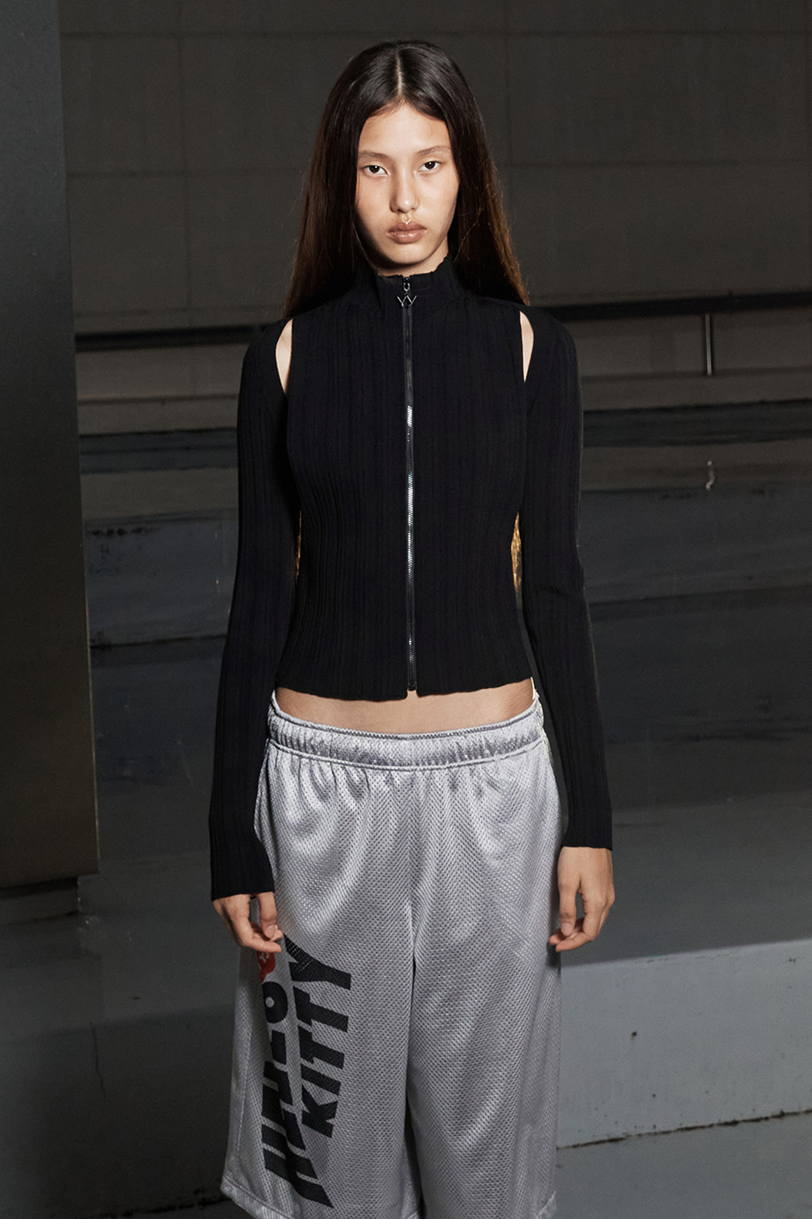 OPEN YY-PLEATED BOLERO CARDIGAN 86100 | 웍스아웃