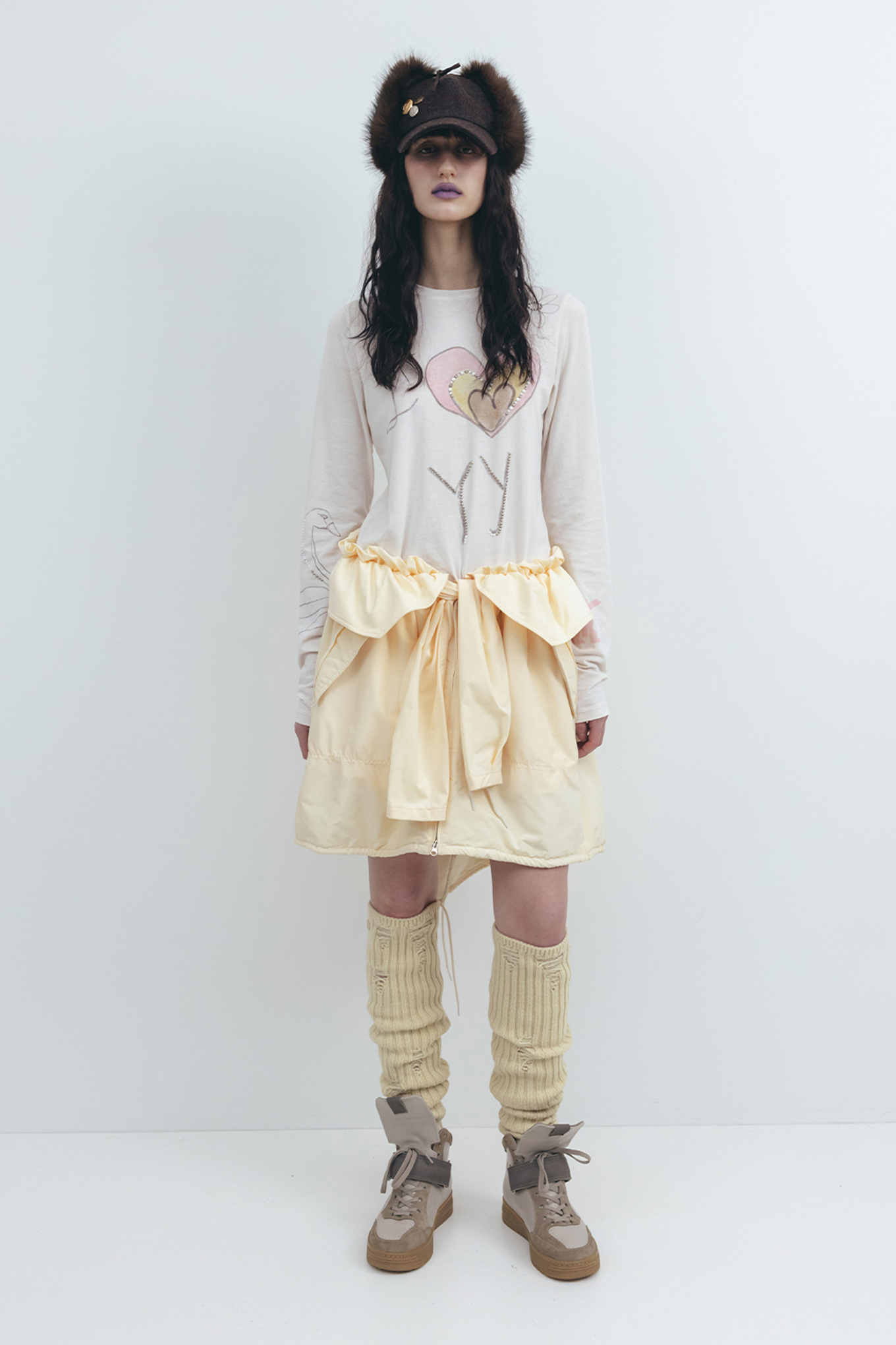 BEADED I LOVE YY TEE-OPEN YY-96600 | 웍스아웃