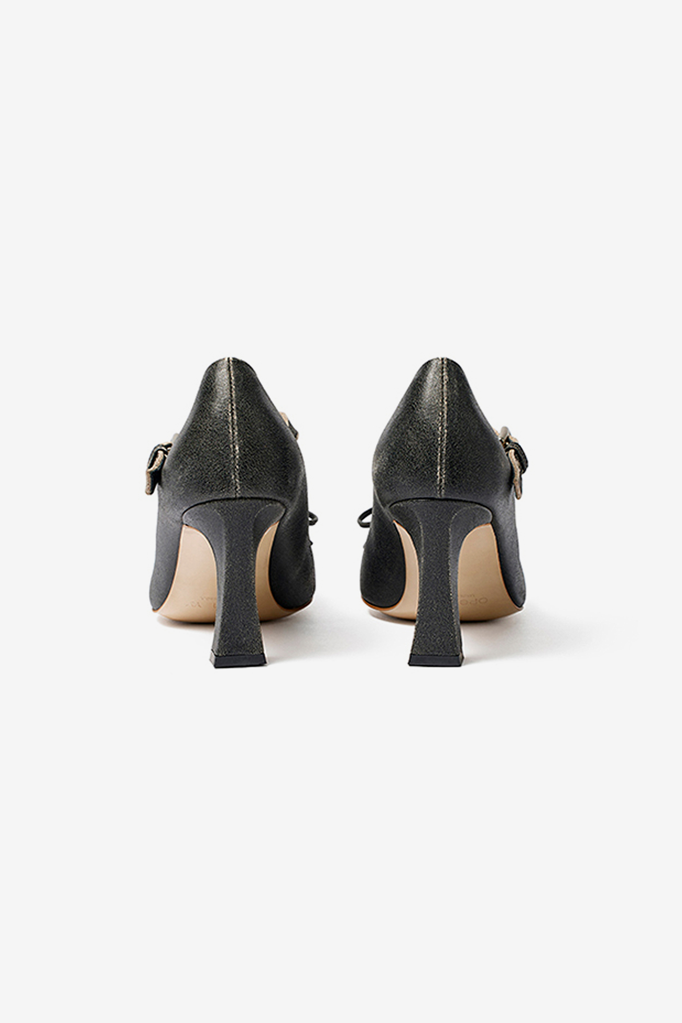 [OPEN YY]BUCKLE POINTY HEELS★新作・25SS★韓国ファッション★ OPEN YY-BUCKLE POINTY HEELS 230300 | 웍스아웃
